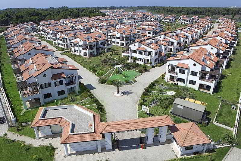 River Garden Residence Kadriye Luaran gambar
